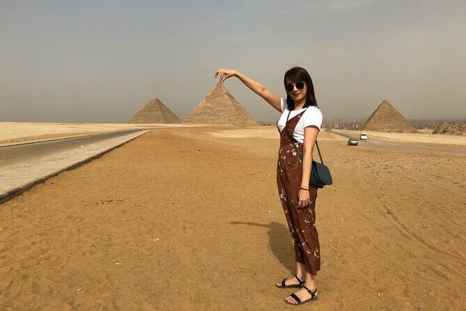 Full day Pyramids,Sphinx, Memphis, Sakkara , Lunch - Why This Tour Works