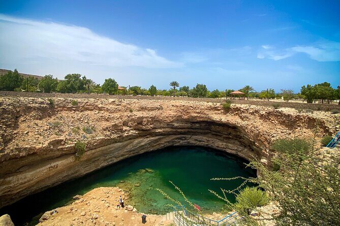 Full-Day Wadi Shab and Bimmah Sinkhole Tour - Practical Details & Tips