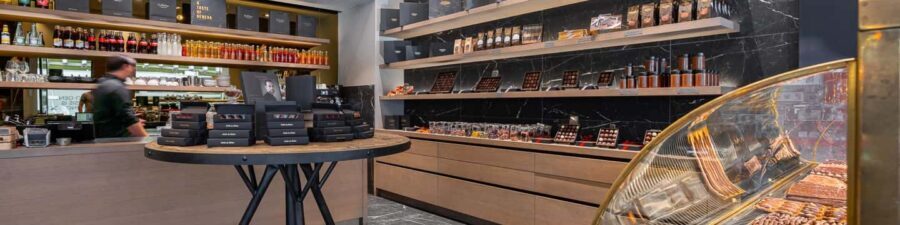Geneva: Old Town, Chocolate & Lake Guided Walking Tour - The Sum Up
