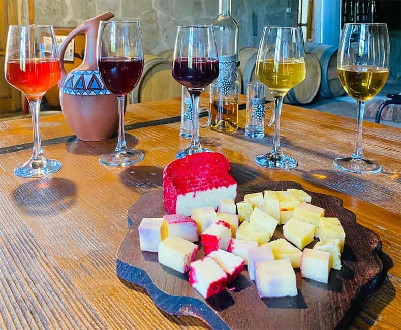 Georgian Wine and Kachapuri & Pizza, with Tbilisi Tour bonus - What Makes This Tour Special?