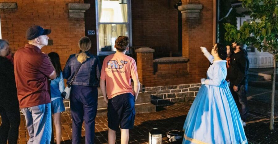 Gettysburg: Civil War Ghosts Walking Tour - What Guides Bring to the Table