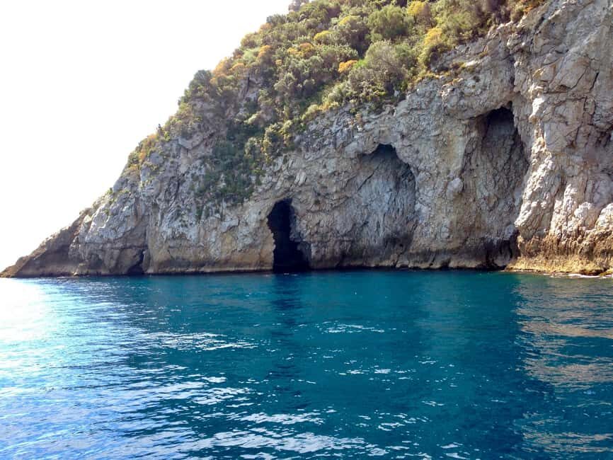 Giardini-Naxos: Sunset Boat Tour with Aperitif and Dolphins - What Makes This Tour Stand Out?