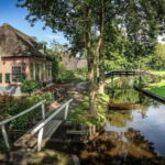 Giethoorn: 2 Hours 8 persons boat steeringwheel + cushions - The Route: Exploring Giethoorn’s Highlights