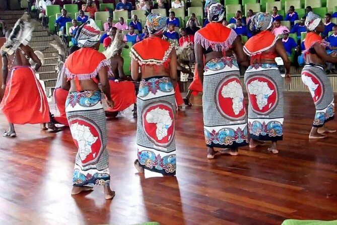 Giraffe Center, Elephant Orphanage, Beads Center & Bomas of Kenya Tour Nairobi - Real Experiences and Practical Tips