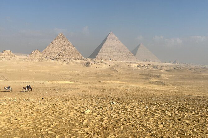 Giza Epic Adventure: Pyramids, Sphinx & Khafres Valley Temple - Itinerary Breakdown: What Each Stop Offers