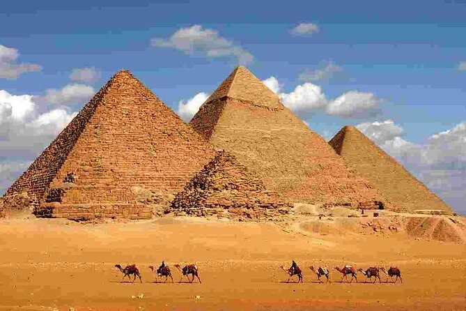 Giza Pyramids ,Sphinx ,Sakkara & Dahshur. - Saqqara and the Step Pyramid: The Birth of Pyramid Architecture