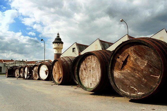 Glass and Brewery Day Trip from Prague - Who Is This Tour Best For?