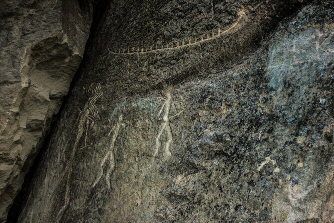 Gobustan and Mud volcanoes PRIVATE TOUR - A Closer Look at the Experience