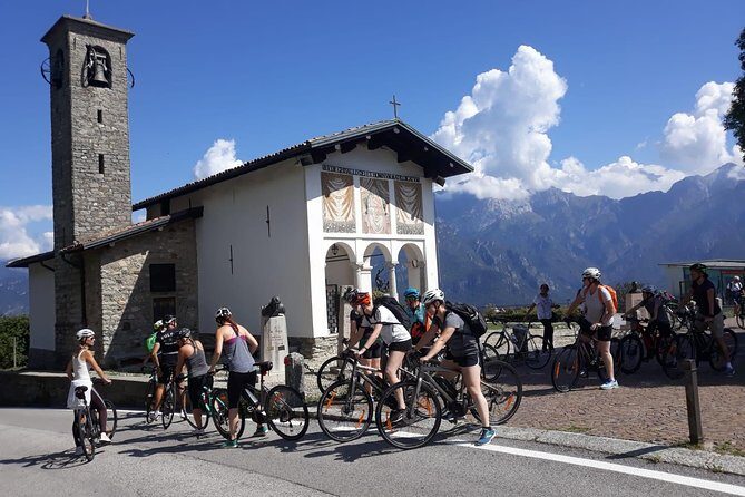 Group Bike Tour: Onno & Ghisallino (E-bikes and Road bikes) - Who Should Book This Tour?