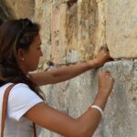 Guided Shabbat Experience in Jerusalem - The Value of the Guided Experience