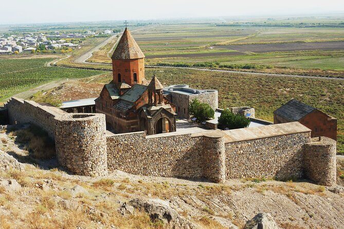 Guided tour: Khor Virap, Noravank Monastery, Areni, Jermuk - Practical Aspects of the Tour