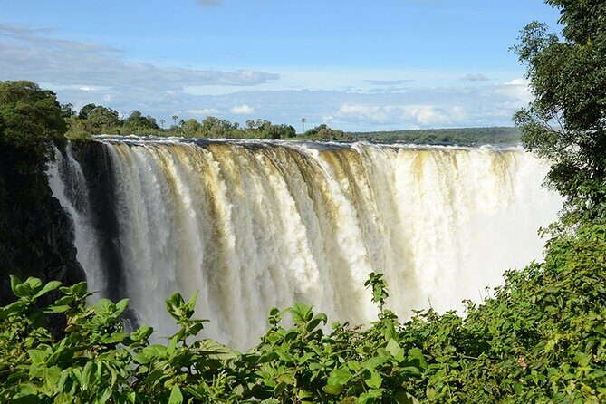 Guided Tour Of The Majestic Victoria Falls/Sunrise Tour - The Itinerary: What to Expect