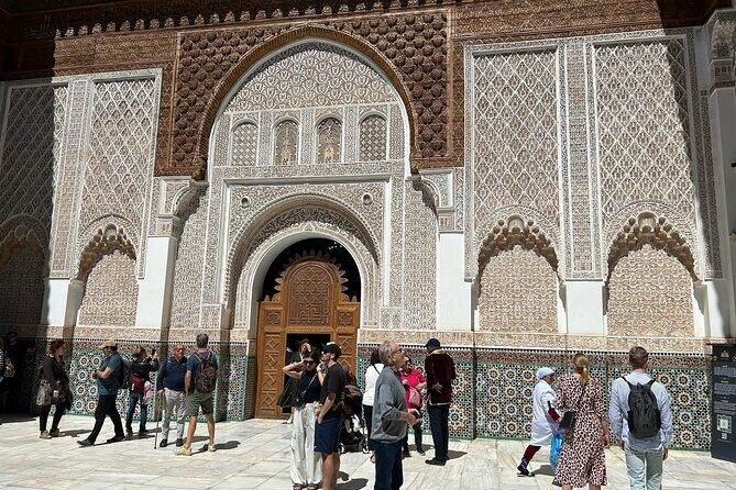 Guided Walking Tour in the Historic Medina of Fez - Authenticity and Review Insights