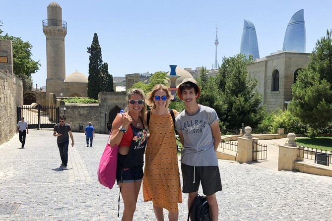Half-Day Baku City Sightseeing Tour - The Experience: What Works Well