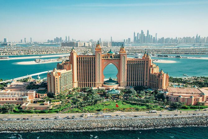 Half-Day Dubai City Tour with Blue Mosque, Creek, Souks & Abra - Transport & Group Size