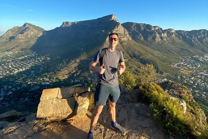 Half-day Lion's Head Hike in Cape Town - The Experience with Guides