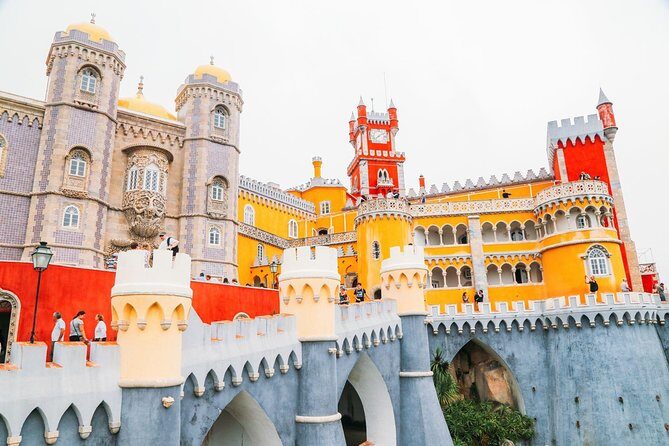 Half-Day Sintra and Pena Palace Tour from Lisbon with Small-Group - Who Is This Tour Best For?