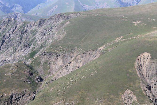 Hiking to Laza and Mujug Waterfalls - Transportation and Logistics