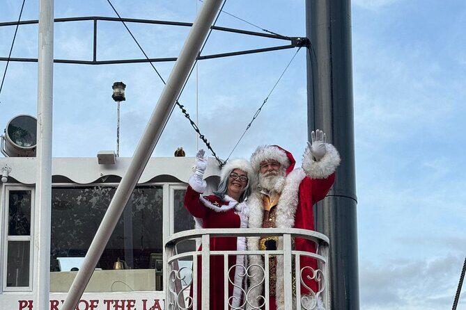 Holiday Nights Boat Ride in Saint Cloud Florida - The Experience from a Reviewers Perspective