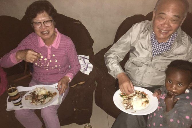 Home Hosted Dinner In Chinotimba - The Highlight: An Evening with a Local Family