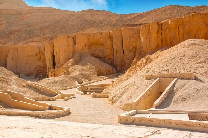 Hot Air Balloon and Full-Day Tour of Luxor including Sightseeing - Transportation, Comfort, and Practicalities