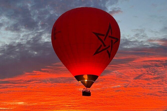 Hot air balloon flight in the desert with camel ride - What the Reviews Say