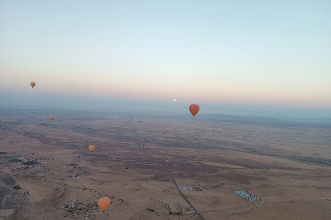Hot air balloon flight to Marrakech in a small group. Breakfast - What Makes This Tour Special?