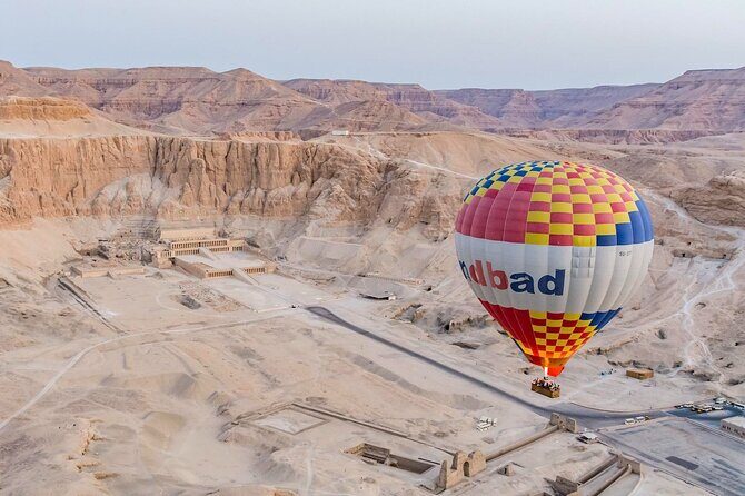 Hot Air Balloon, with Secrets of the West -Luxury Tour - An In-Depth Look at the Experience