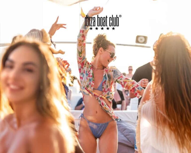 Ibiza: Boat Party at Ibiza Boat Club with Lunch, Drinks & DJ - The Itinerary: What to Expect