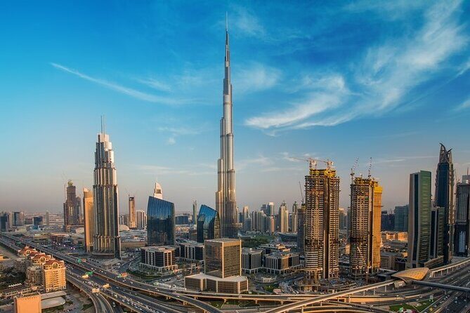 Iconic Burj Khalifa Views Experience Dubai's Skyline - The Sum Up