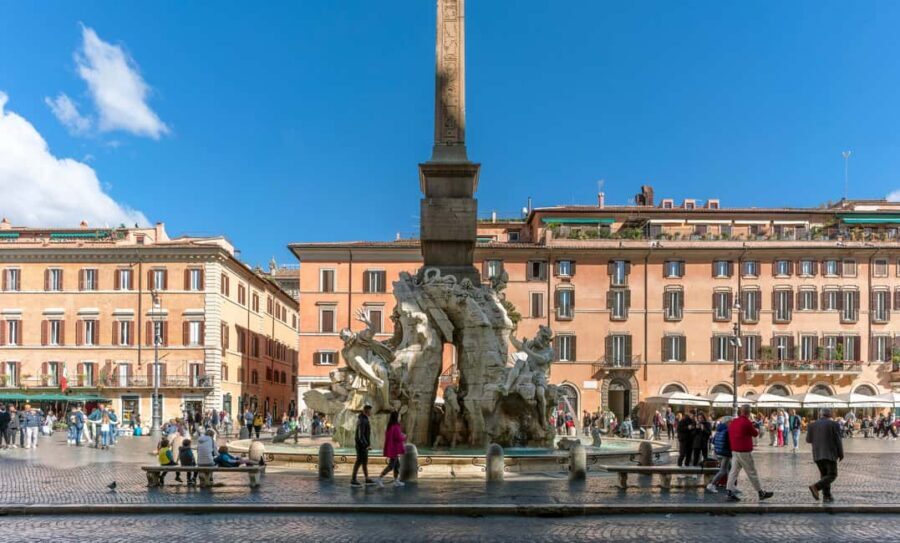 In the footsteps of Bernini: the secret language of his fountains - What to Expect During the Tour