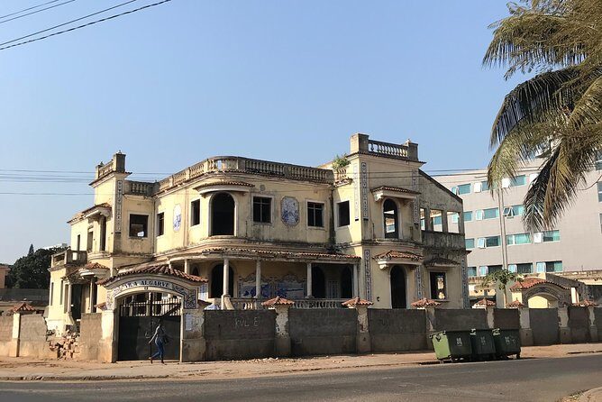 Indispensable Maputo Art and Architecture Walking Tour - Who Should Consider This Tour?