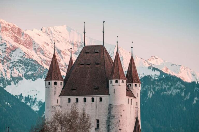 Interlaken: Lake Thun Castles Tour with Entry Tickets - Detailed Breakdown of the Itinerary