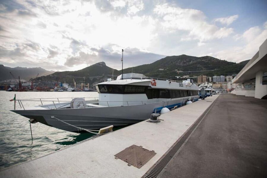 Ischia Tour with Free Time from Salerno and Amalfi Coast - Exploring the Island: Highlights and Practical Tips