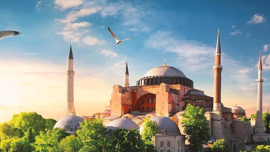 Istanbul: Balat, Blue Mosque, and Hagia Sophia Guided Tour - The Sum Up: Is This Tour Worth It?