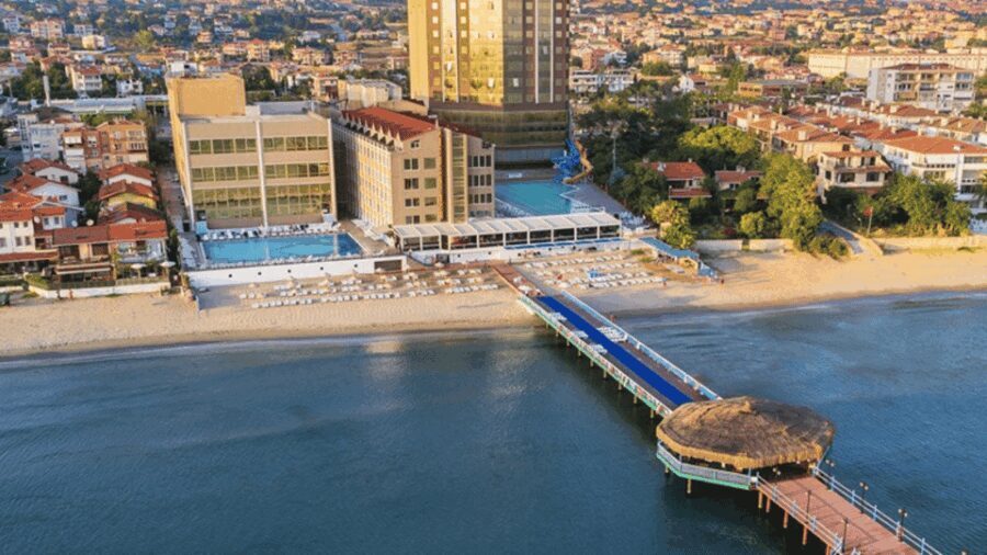 Istanbul: Princess Island Swimming Tour and Aquapark - Practical Tips for Your Day