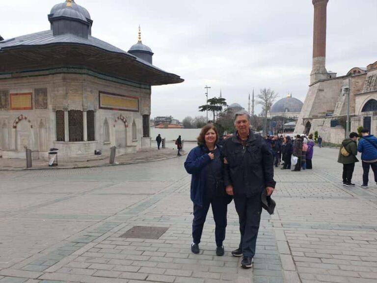 Istanbul: Private Walking Tour with a Local - Exploring Istanbul with a Local: What to Expect
