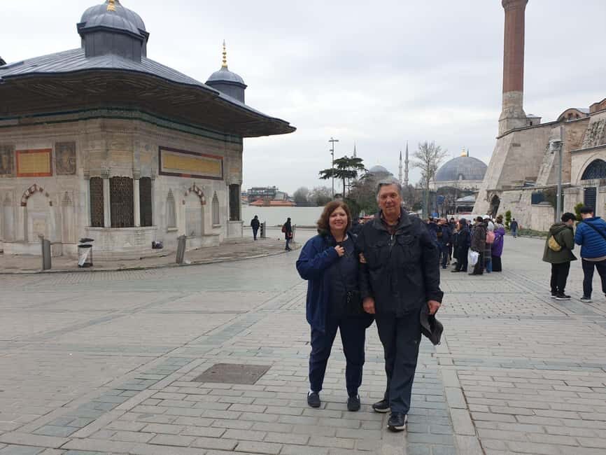 Istanbul: Private Walking Tour with a Local - Exploring Istanbul with a Local: What to Expect