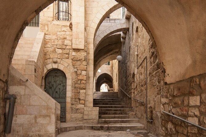 Jerusalem : Private Walking Tour with A Guide (Private Tour) - The Experience in Action: A Closer Look at Stops and Insights