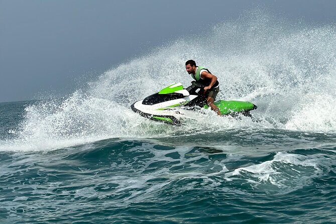 Jet ski Dubai 30 minute Guided Sightseeing Tour - Who Should Consider This Tour?