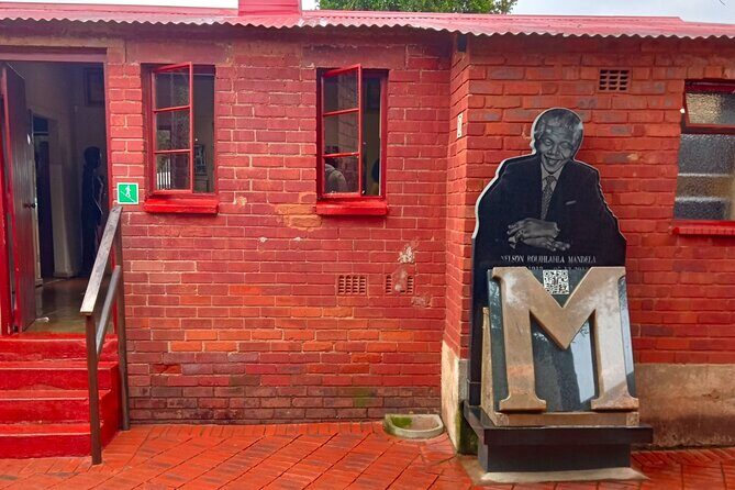 Johannesburg,Soweto & Apartheid museum tour - Who Would Love This Tour?
