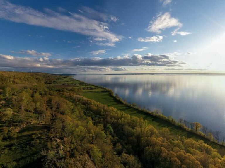 Jönköping: Småland Tuscany Guided Cycling Tour with "Fika" - Who Will Love This Tour?