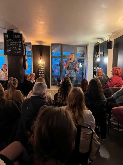 Katta Stand-up Comedy Show Altona & Eimsbüttel - Who Will Love This Experience?