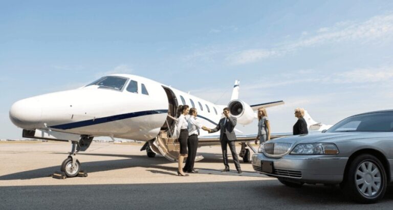 Kennedy Airport: Limo Transfer to NY - Who Should Consider This Service?