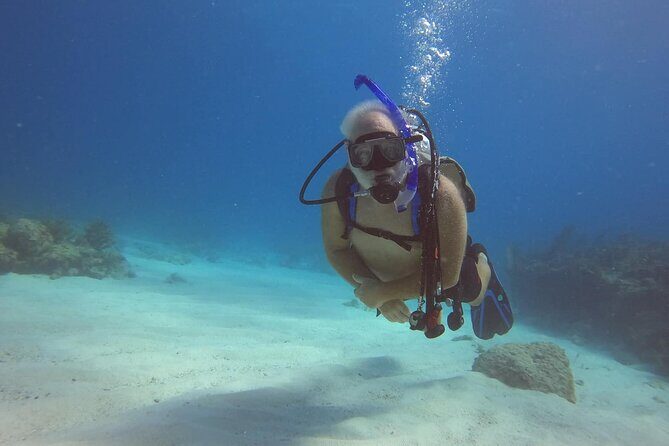 Key Largo 2-tank Scuba Dive Trip within Pennekamp Reserve - A Typical Day on the Water