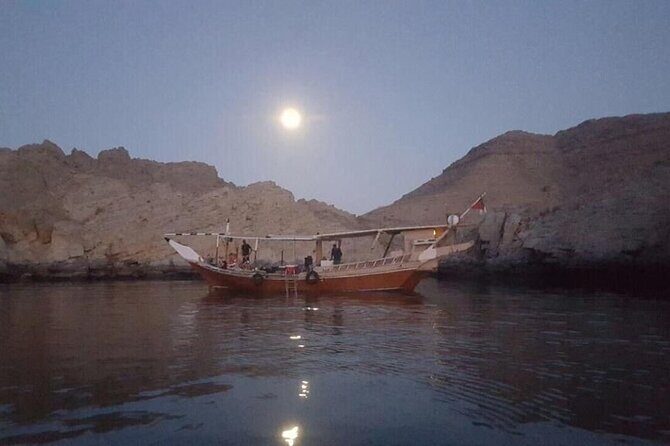 Khasab Dhow Cruise To Musandam Fjords With Lunch Onboard - Practical Details & Tips