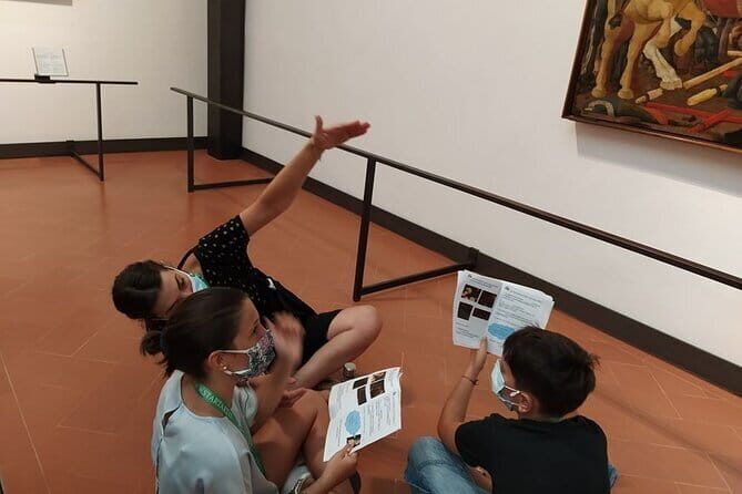 Kids treasure hunt in Uffizi museum Private and Skip the line! - An Inside Look at the Kids Treasure Hunt in the Uffizi