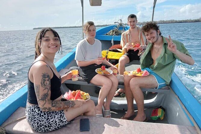 Kisite Mpunguti Day Trip. A day of Oceanic Wonders - FAQ