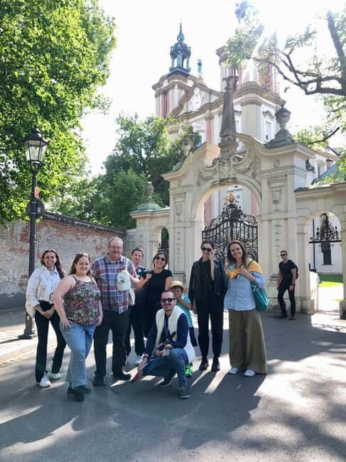 Krakow: Small group Tour with a licensed guide Eugene - Why This Tour Works