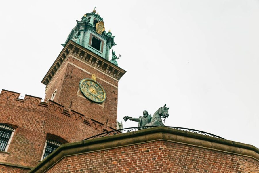 Krakow: Wawel Castle Guided Walking Tour - Why Choose the Wawel Castle Guided Tour?